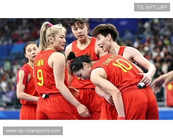 女篮姑娘的团结诠释中国力量，女篮女孩